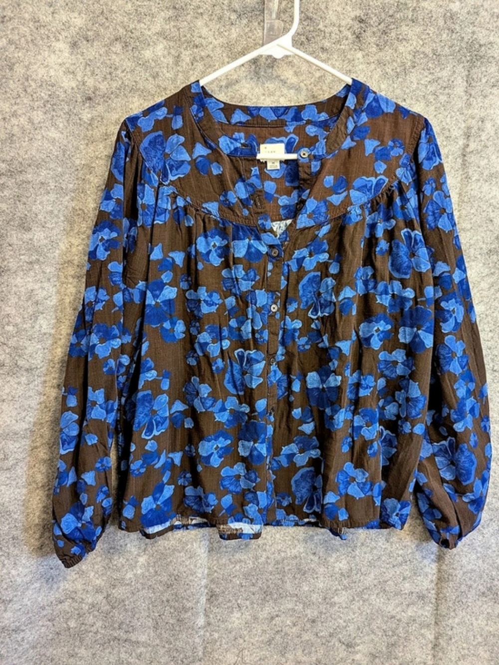 a new day Floral Long Sleeve Blouse in Blue & Brown Size Medium